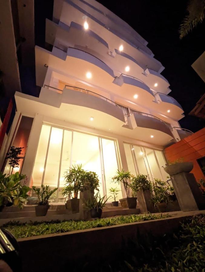 Hotel Marine At Negombo Beach Νεγκόμπο Εξωτερικό φωτογραφία