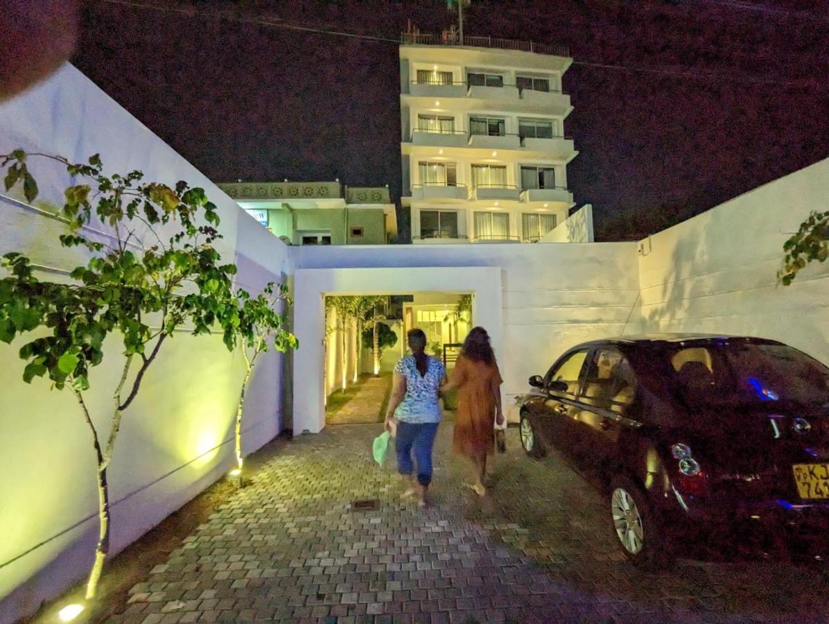 Hotel Marine At Negombo Beach Νεγκόμπο Εξωτερικό φωτογραφία