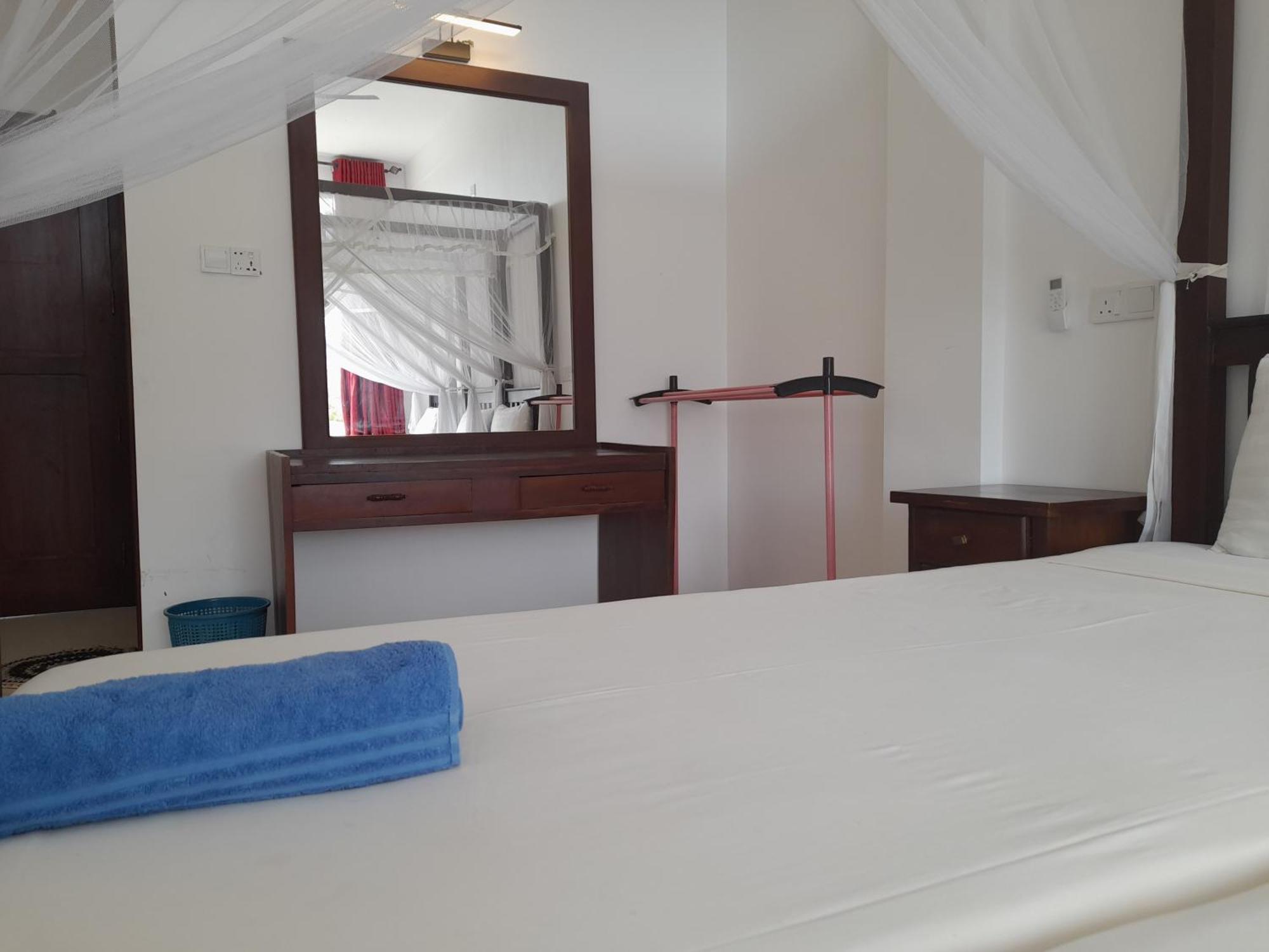 Hotel Marine At Negombo Beach Νεγκόμπο Δωμάτιο φωτογραφία