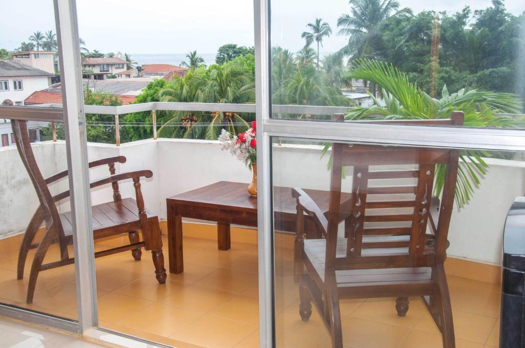 Hotel Marine At Negombo Beach Νεγκόμπο Εξωτερικό φωτογραφία