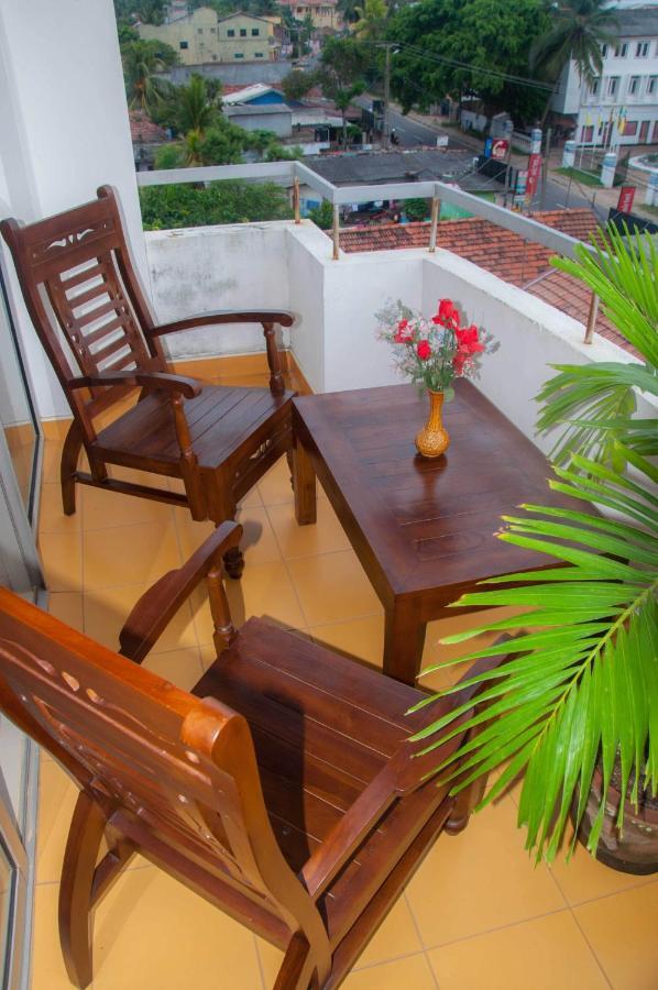 Hotel Marine At Negombo Beach Νεγκόμπο Εξωτερικό φωτογραφία